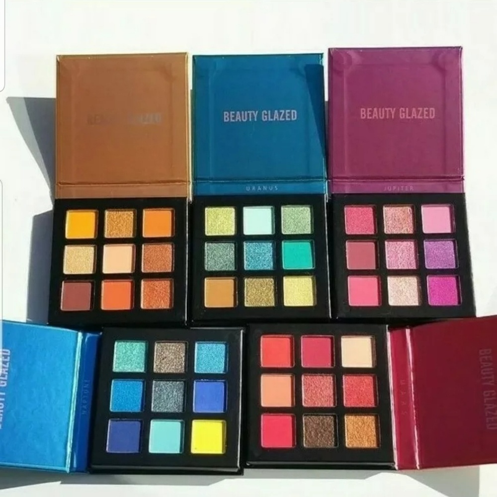 Beauty Glazed Set of 5 Eyeshadow Palettes